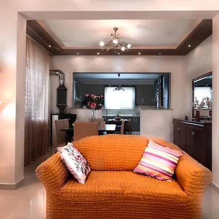 Anna's House