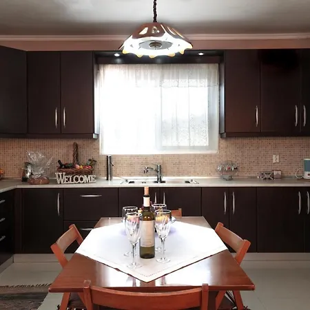 Anna's House * Айос-Кирикос