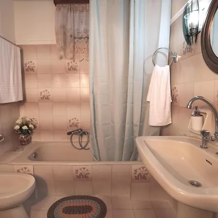 Anna's House Дом отдыха Айос-Кирикос